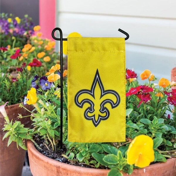 Garden Flags - Image 10